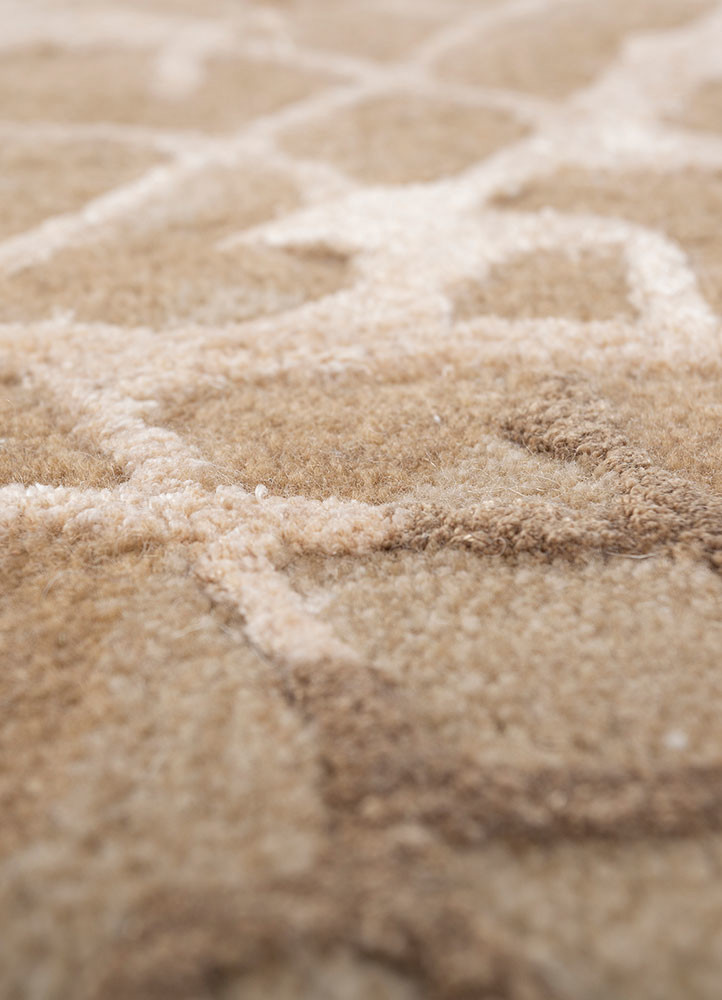 mythos beige and brown wool and viscose hand tufted Rug - CloseUp mythos beige and brown wool and viscose hand tufted Rug - CloseUp