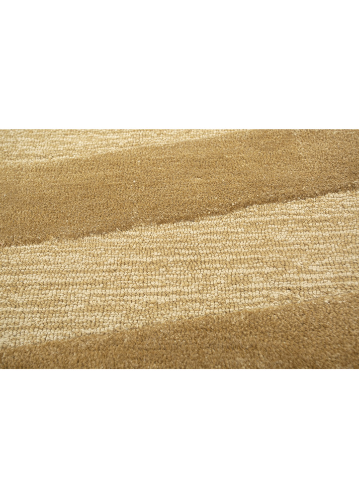 caliedo gold wool and viscose hand tufted Rug - CloseUp