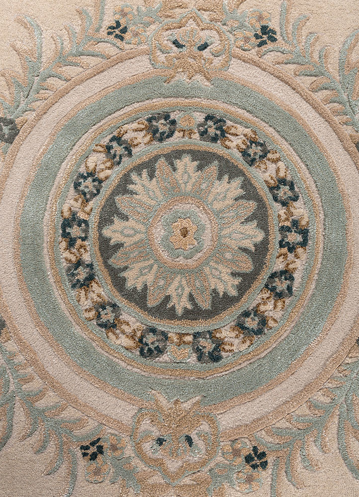 kora ivory wool and viscose hand tufted Rug - CloseUp