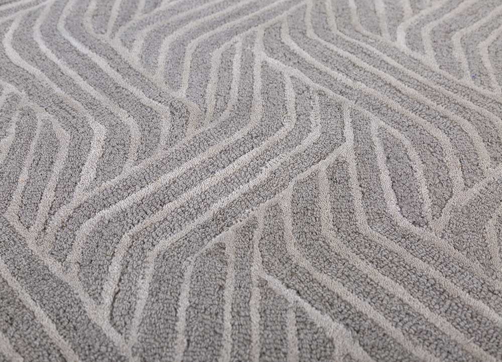 modo grey and black wool hand tufted Rug - CloseUp