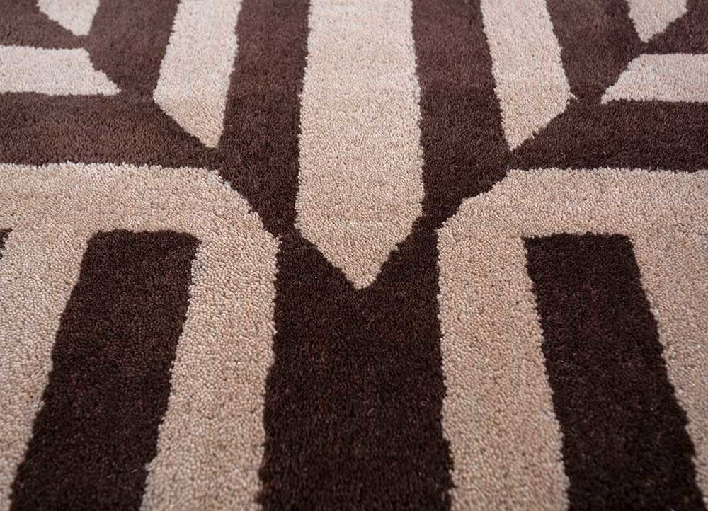 chroma beige and brown wool hand tufted Rug - CloseUp