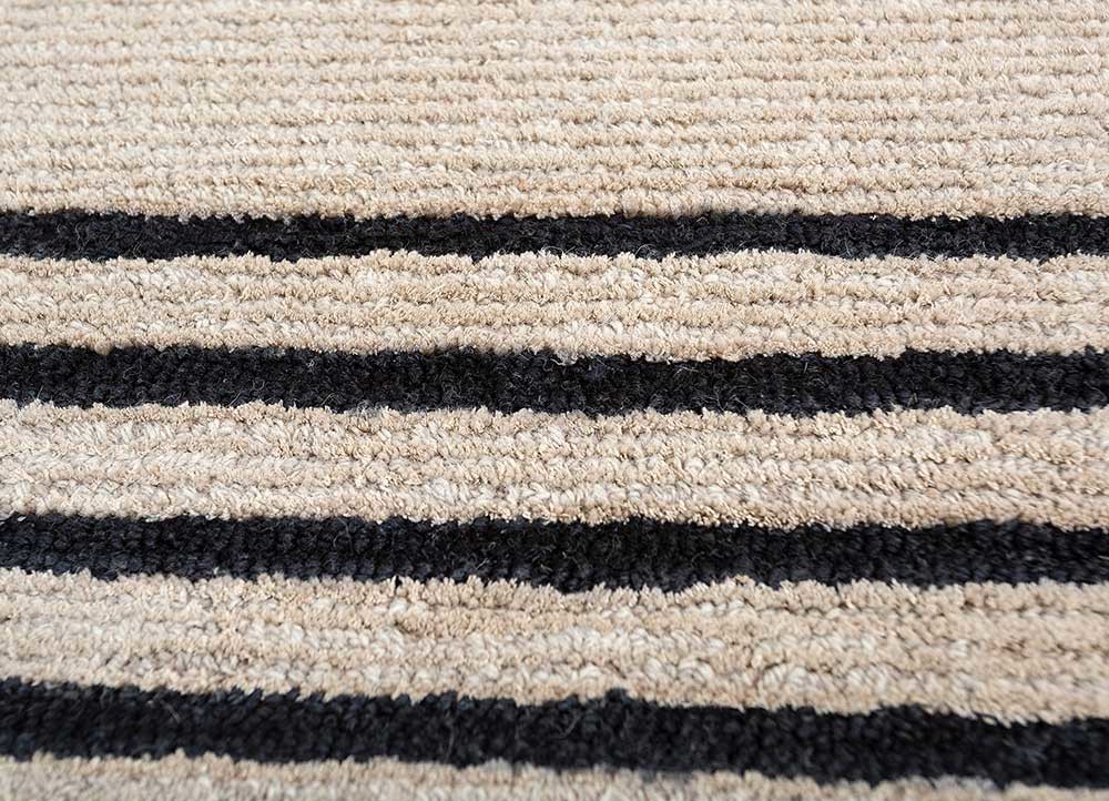 pathways grey and black wool and viscose hand tufted Rug - CloseUp pathways grey and black wool and viscose hand tufted Rug - CloseUp