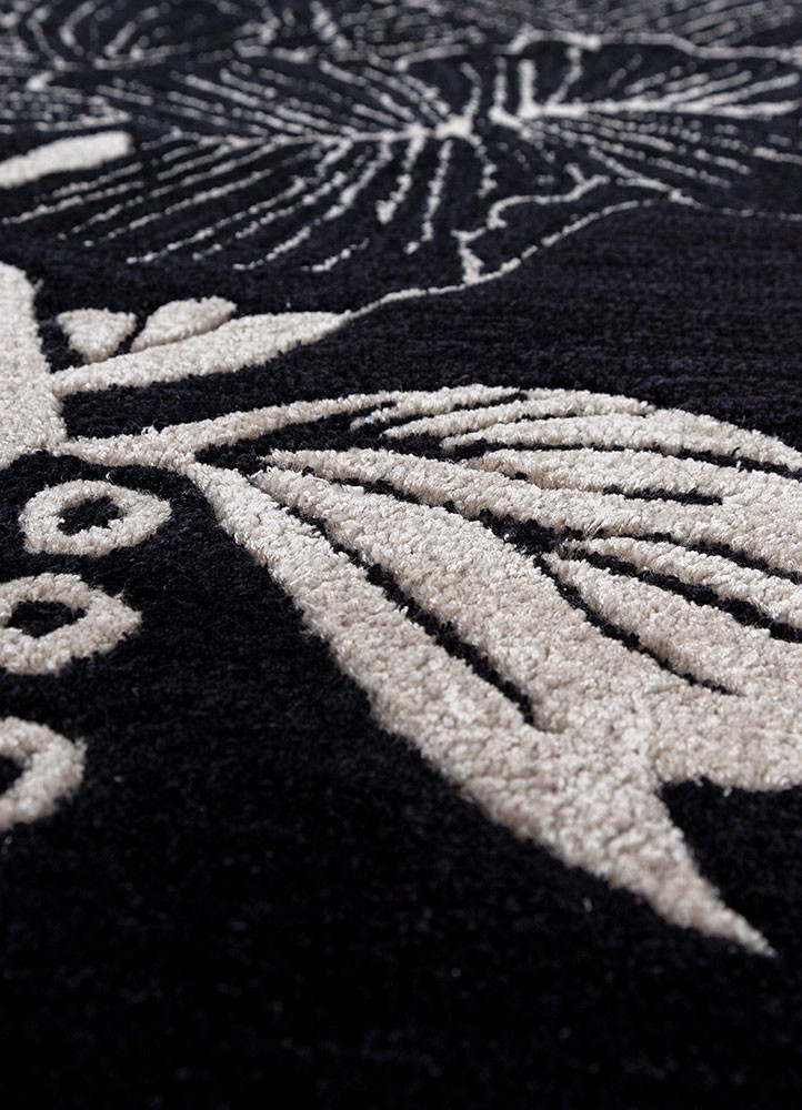 hacienda grey and black wool and viscose hand tufted Rug - CloseUp