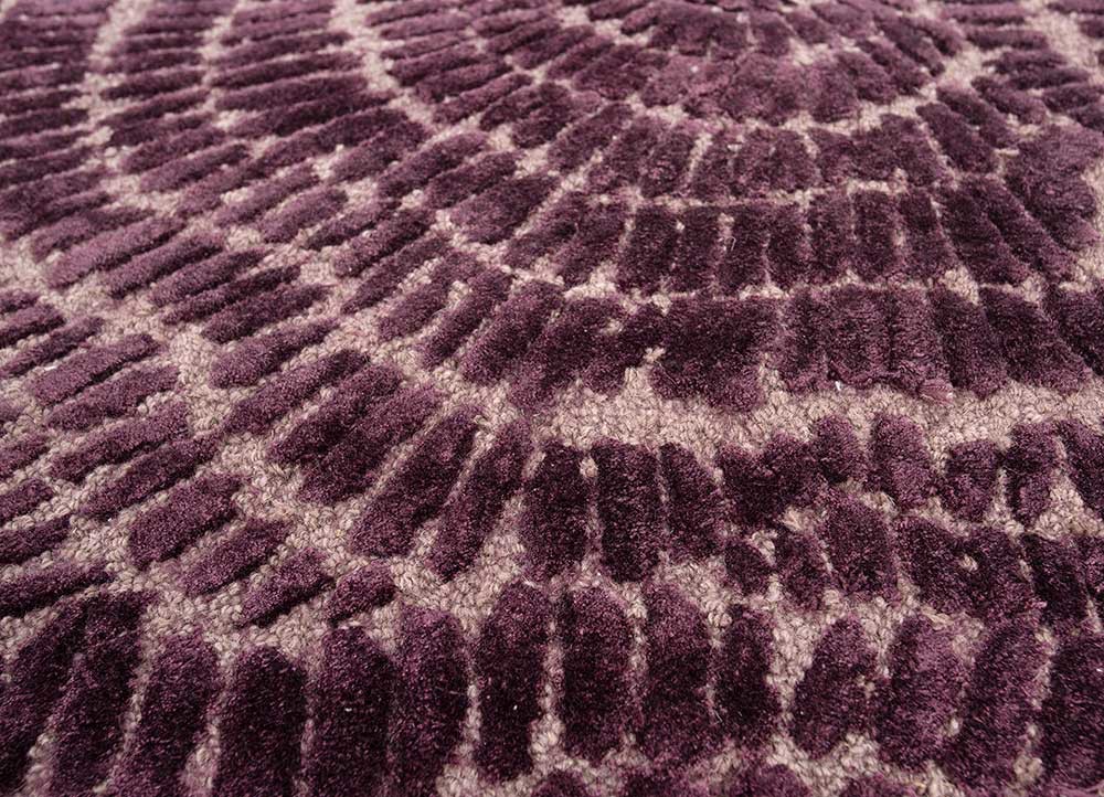 aurelia pink and purple wool and viscose hand tufted Rug - CloseUp