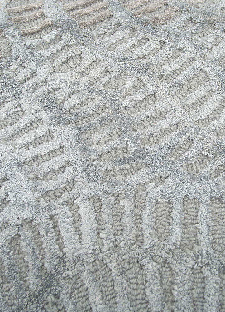 aurelia blue wool and viscose hand tufted Rug - CloseUp