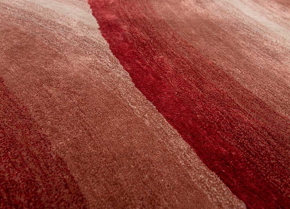 chroma red and orange wool and viscose hand tufted Rug - CloseUp
