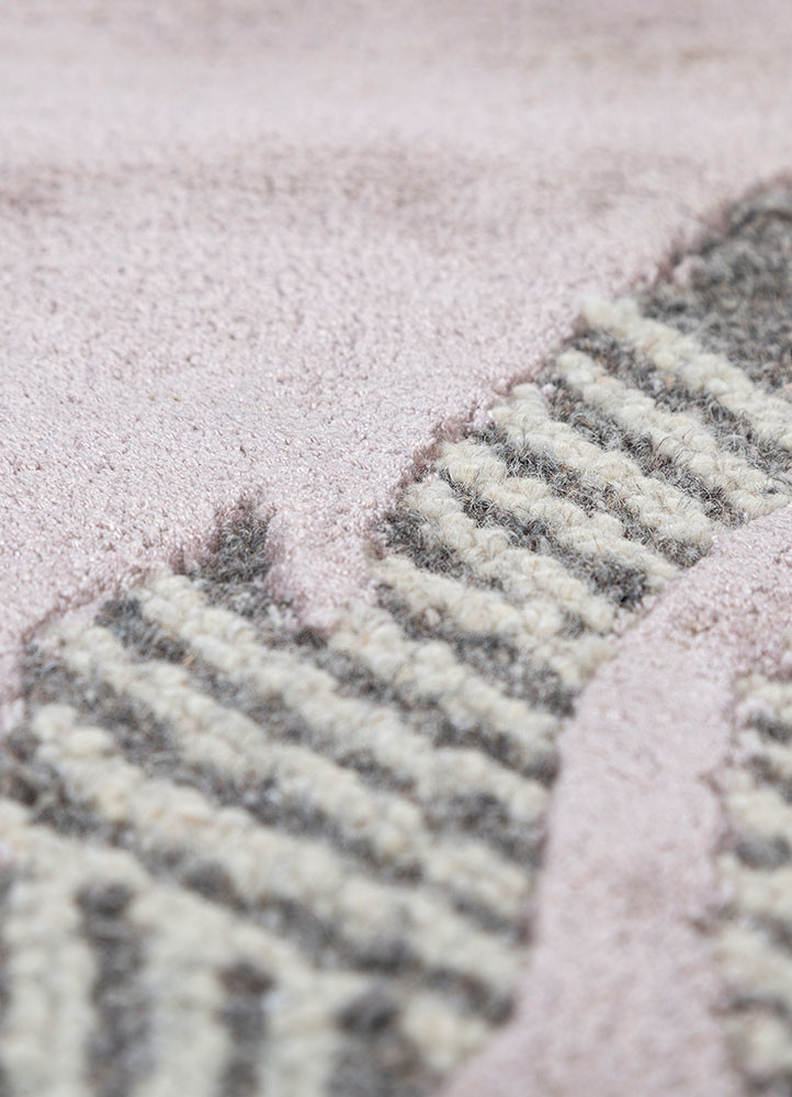 pathways grey and black wool and viscose hand tufted Rug - CloseUp pathways grey and black wool and viscose hand tufted Rug - CloseUp