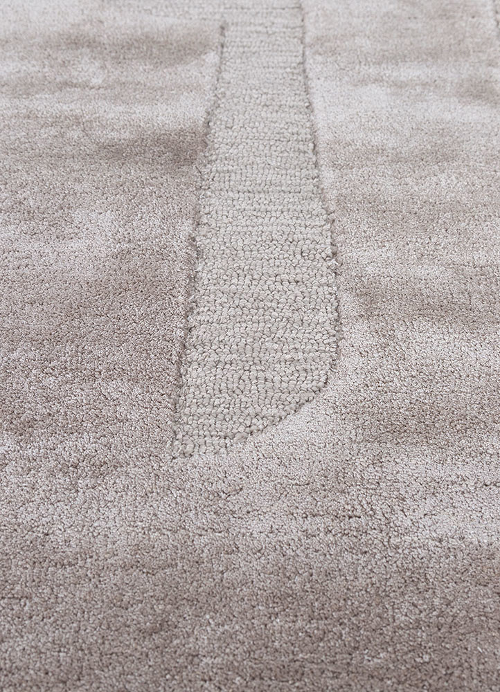 white noise ivory wool and viscose hand tufted Rug - CloseUp white noise ivory wool and viscose hand tufted Rug - CloseUp