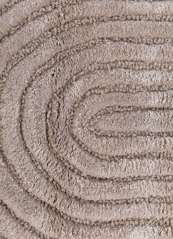caliedo ivory wool and viscose hand tufted Rug - CloseUp