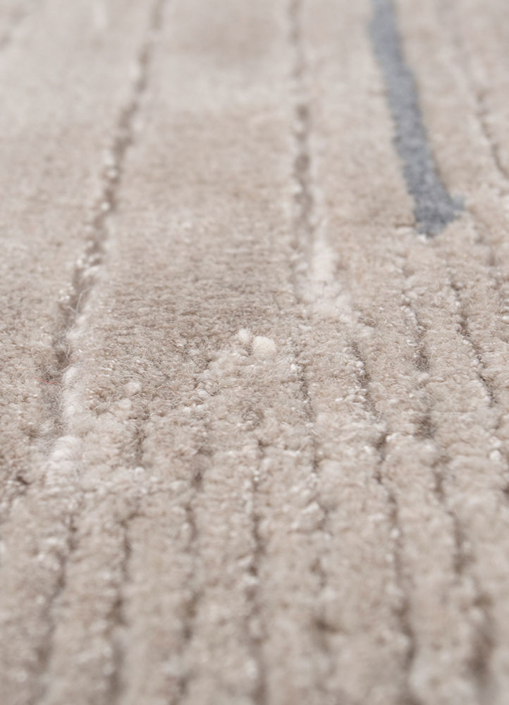 caliedo ivory wool and viscose hand tufted Rug - CloseUp caliedo ivory wool and viscose hand tufted Rug - CloseUp