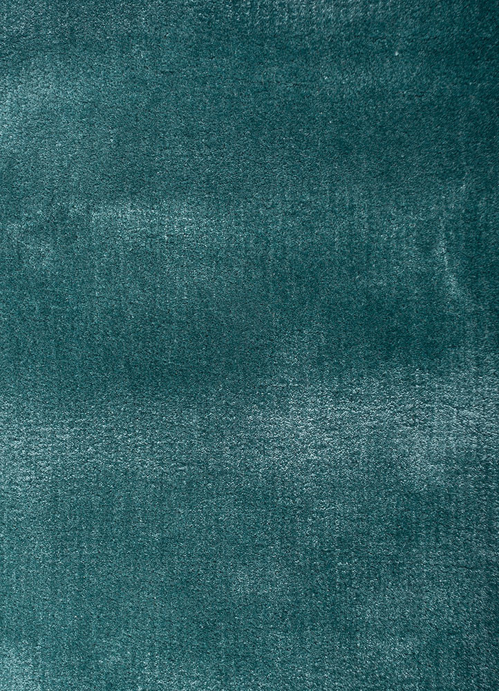 cera blue viscose hand tufted Rug - CloseUp