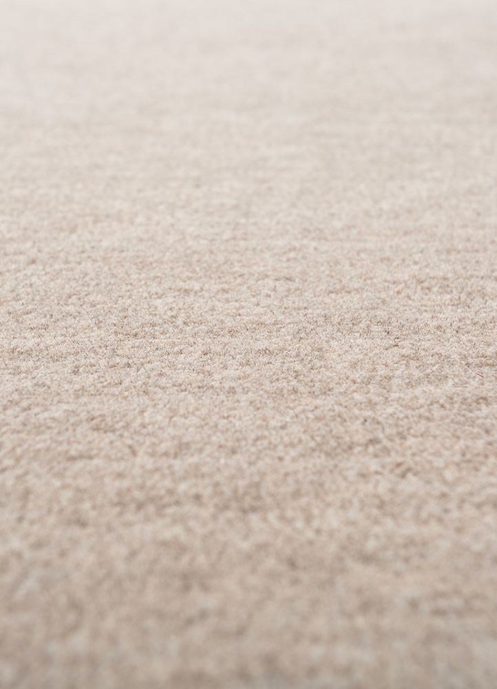 chroma gold wool hand tufted Rug - CloseUp