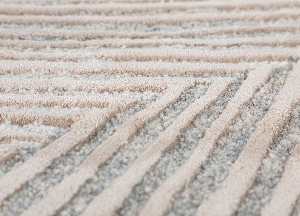 lucid ivory wool and viscose hand tufted Rug - CloseUp lucid ivory wool and viscose hand tufted Rug - CloseUp