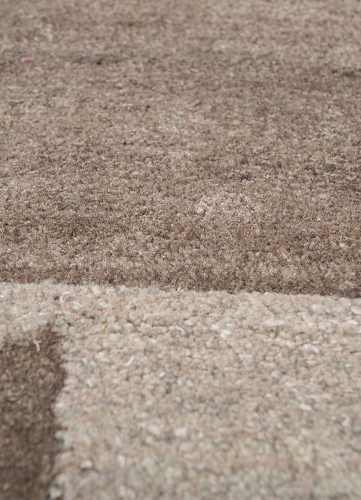 white noise beige and brown wool and viscose hand tufted Rug - CloseUp white noise beige and brown wool and viscose hand tufted Rug - CloseUp