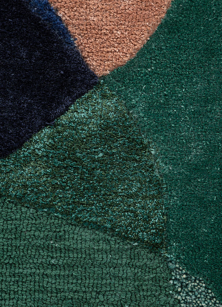 joy green wool and viscose hand tufted Rug - CloseUp