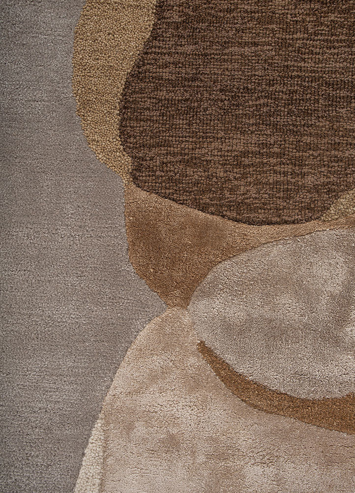 joy grey and black wool and viscose hand tufted Rug - CloseUp
