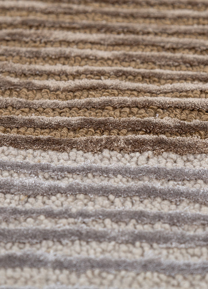 pathways grey and black wool and viscose hand tufted Rug - CloseUp pathways grey and black wool and viscose hand tufted Rug - CloseUp