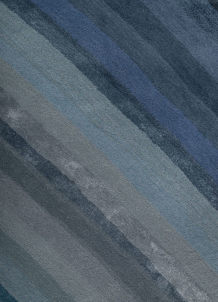 linear blue wool and viscose hand tufted Rug - CloseUp linear blue wool and viscose hand tufted Rug - CloseUp