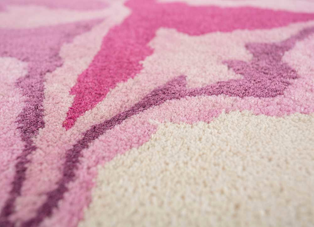 caliedo ivory wool and viscose hand tufted Rug - CloseUp