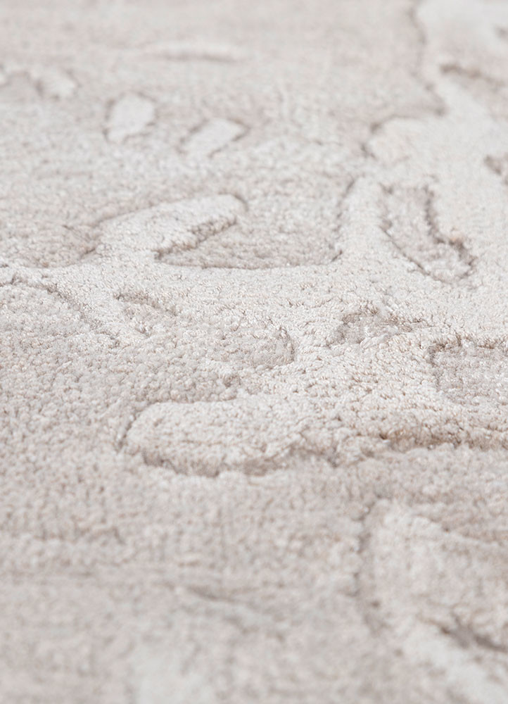 white noise ivory wool and viscose hand tufted Rug - CloseUp
