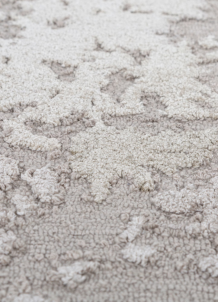 white noise grey and black wool and viscose hand tufted Rug - CloseUp