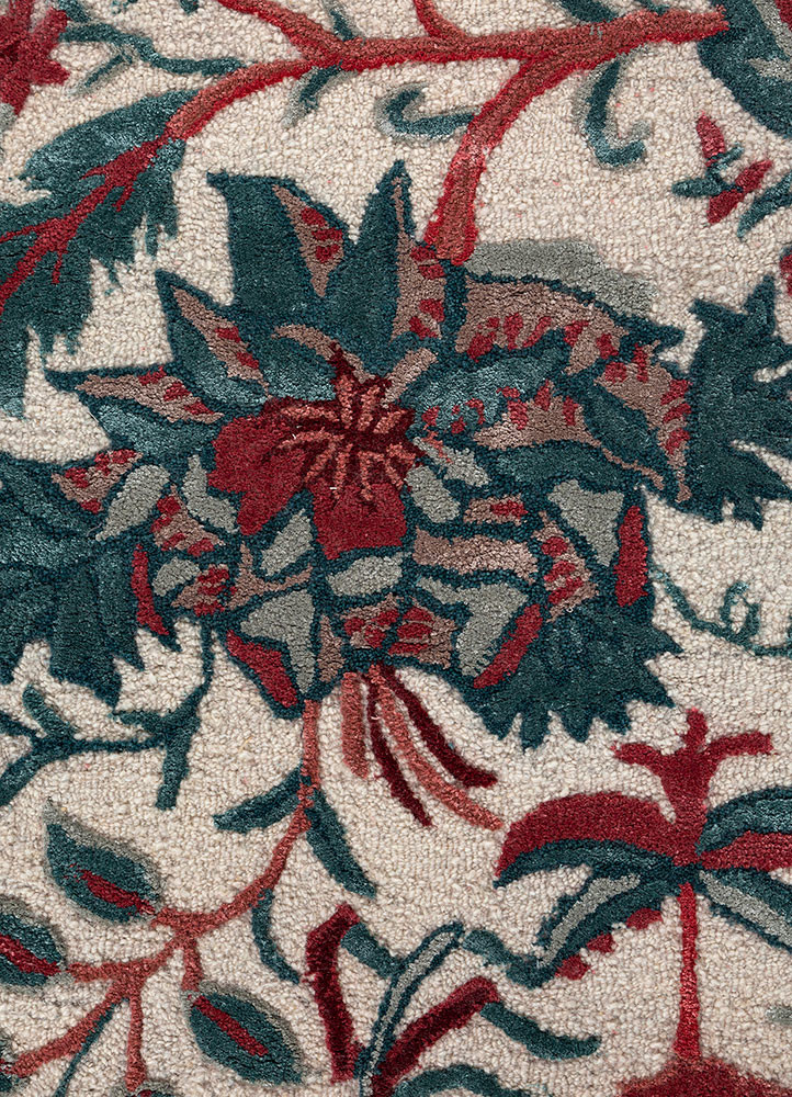 bodhi ivory wool and viscose hand tufted Rug - CloseUp