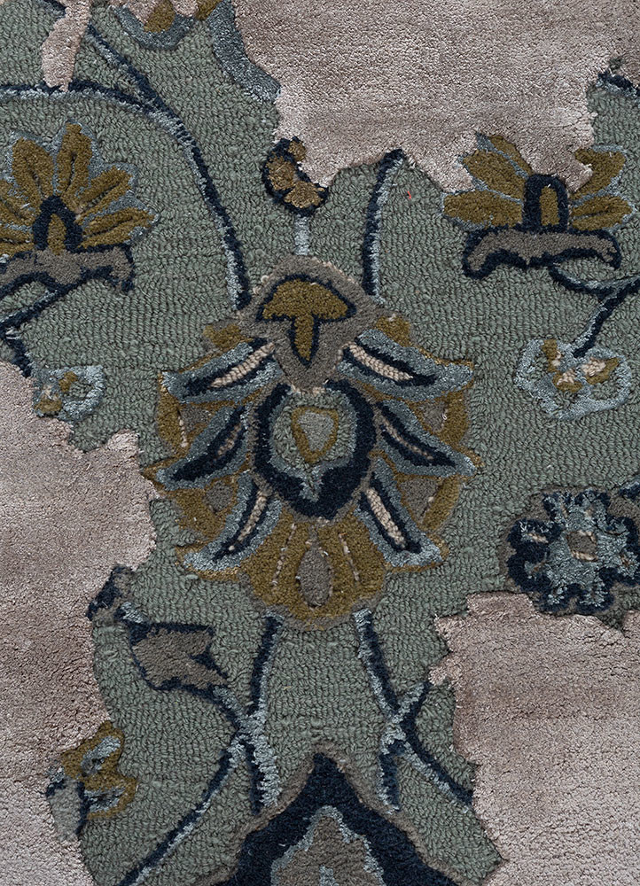 mythos grey and black wool and viscose hand tufted Rug - CloseUp
