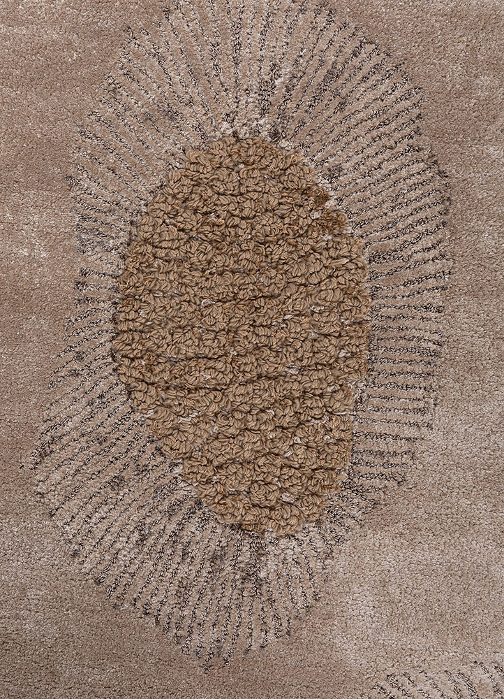 wild wanderlust ivory wool and viscose hand tufted Rug - CloseUp