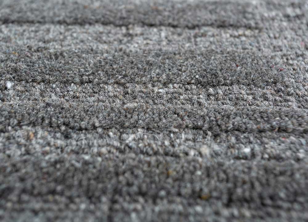 basis grey and black wool and viscose hand loom Rug - CloseUp basis grey and black wool and viscose hand loom Rug - CloseUp