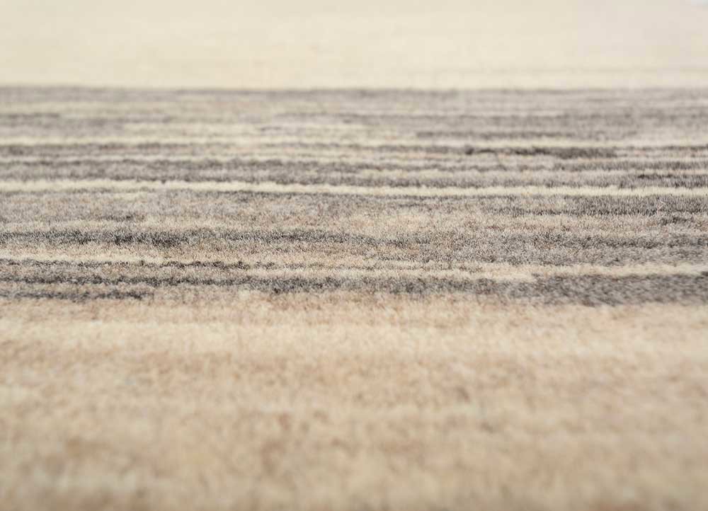 manifest ivory wool hand knotted Rug - CloseUp manifest ivory wool hand knotted Rug - CloseUp