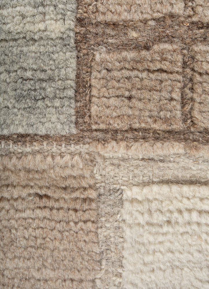 aprezo ivory wool hand knotted Rug - CloseUp aprezo ivory wool hand knotted Rug - CloseUp