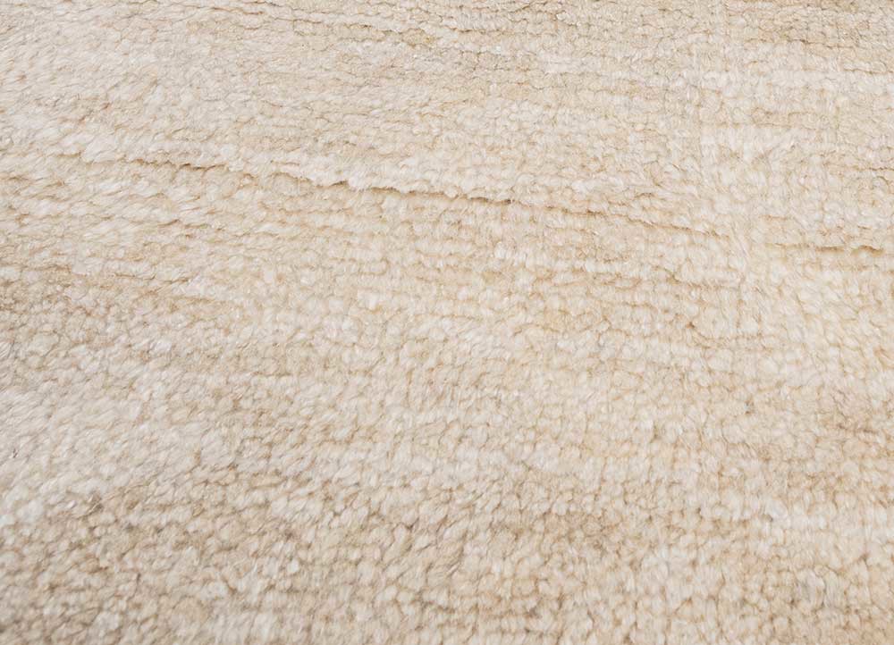 hula beige and brown wool hand knotted Rug - CloseUp