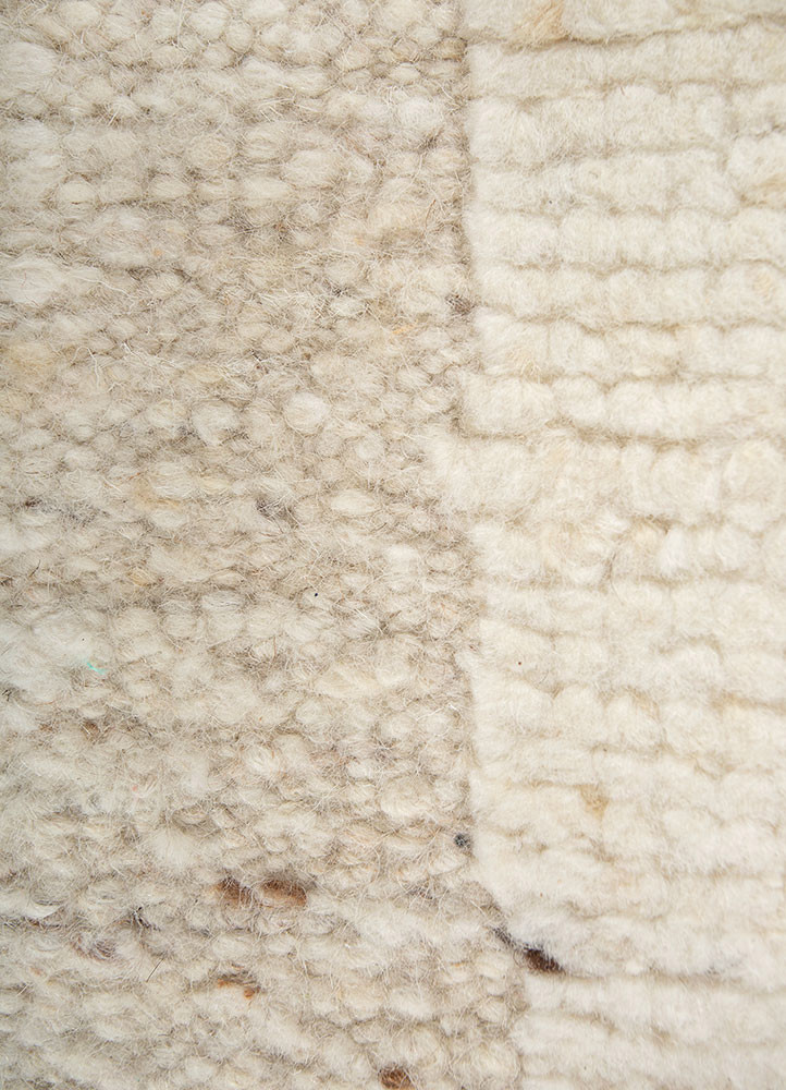 white noise ivory wool hand knotted Rug - CloseUp white noise ivory wool hand knotted Rug - CloseUp