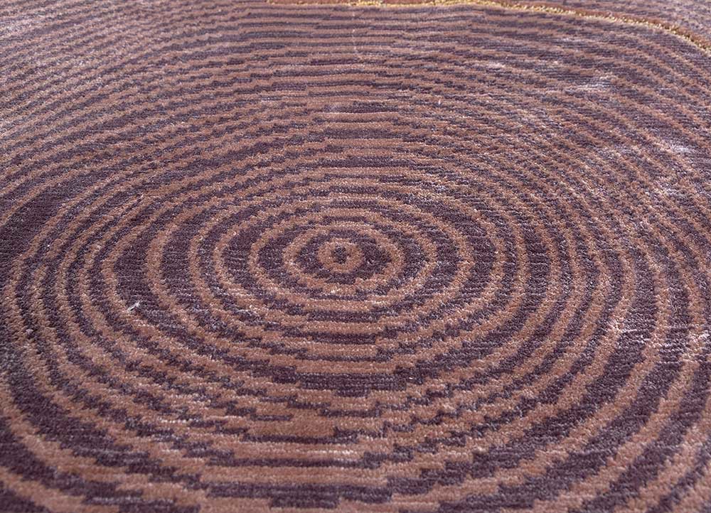 azalea pink and purple bamboo silk hand knotted Rug - CloseUp