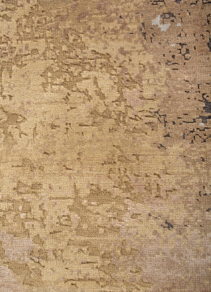 entropy gold wool and bamboo silk hand knotted Rug - CloseUp