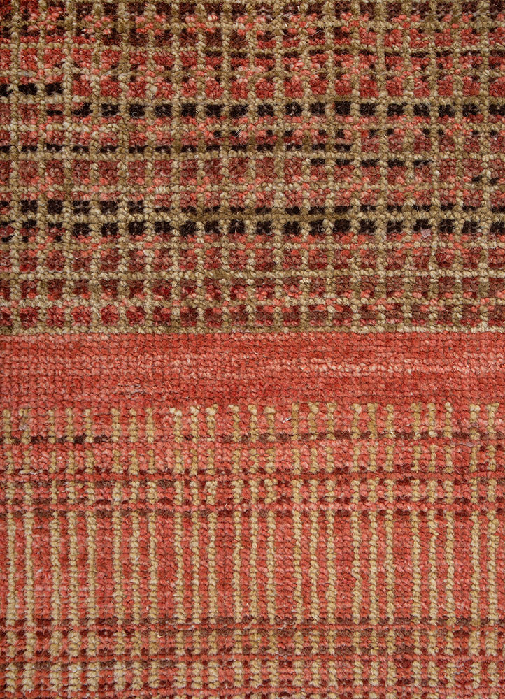 blythe red and orange wool hand knotted Rug - CloseUp
