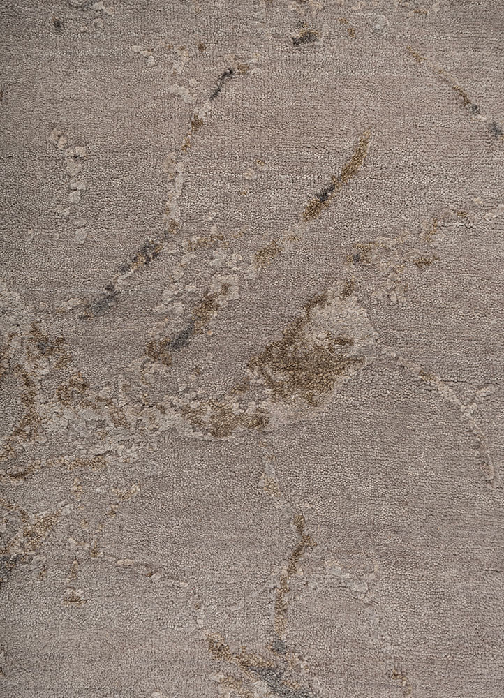 urban pause by kavi grey and black wool and silk hand knotted Rug - CloseUp