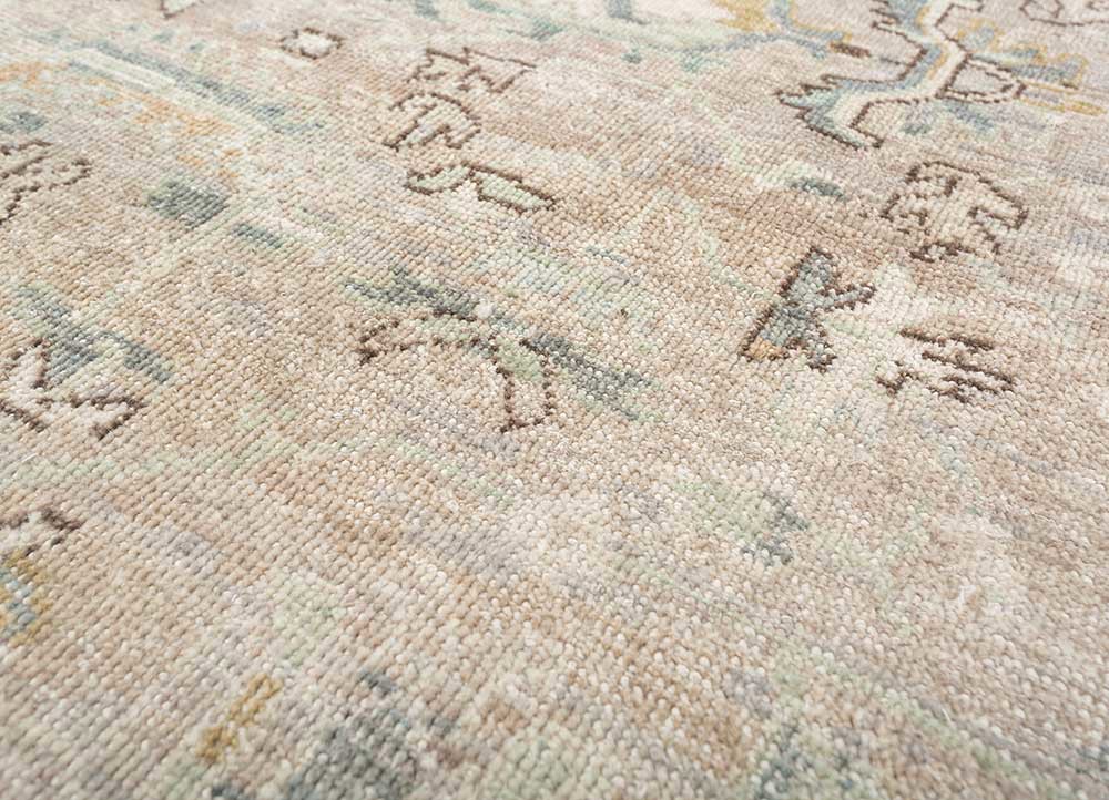 erbe ivory wool hand knotted Rug - CloseUp erbe ivory wool hand knotted Rug - CloseUp