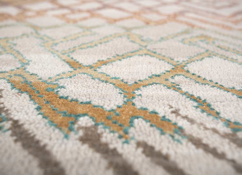 manchaha ivory wool and bamboo silk hand knotted Rug - CloseUp manchaha ivory wool and bamboo silk hand knotted Rug - CloseUp