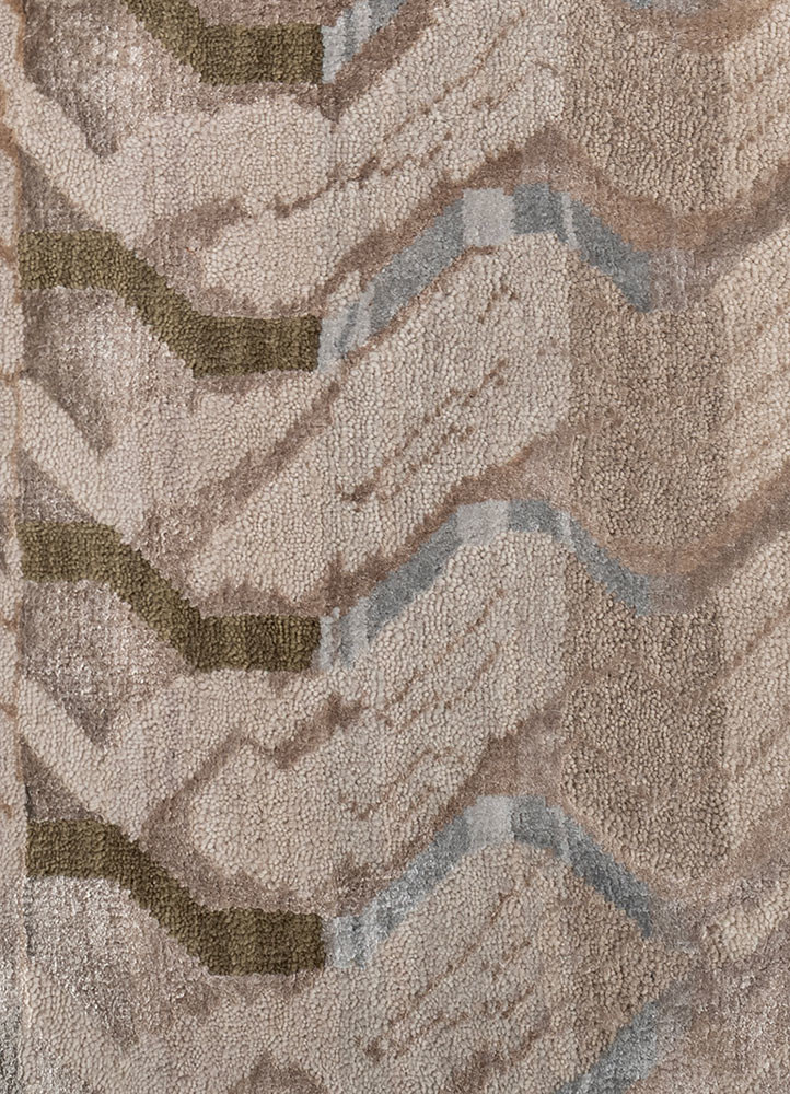 manchaha ivory wool and bamboo silk hand knotted Rug - CloseUp manchaha ivory wool and bamboo silk hand knotted Rug - CloseUp