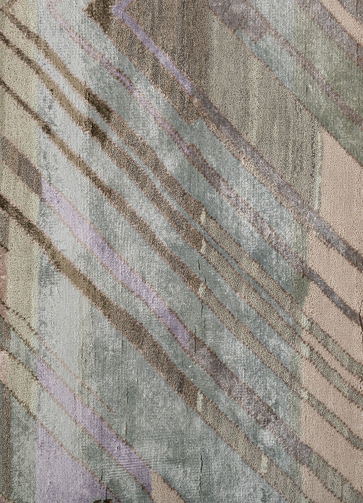 manchaha green wool and bamboo silk hand knotted Rug - CloseUp