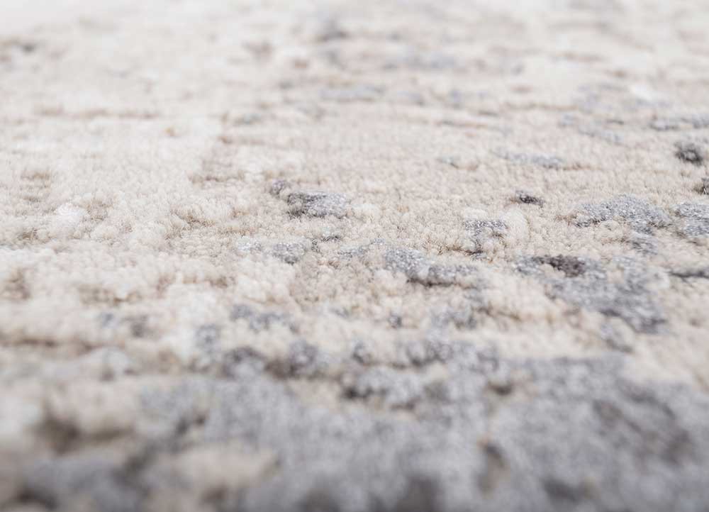uvenuti grey and black wool and bamboo silk hand knotted Rug - CloseUp