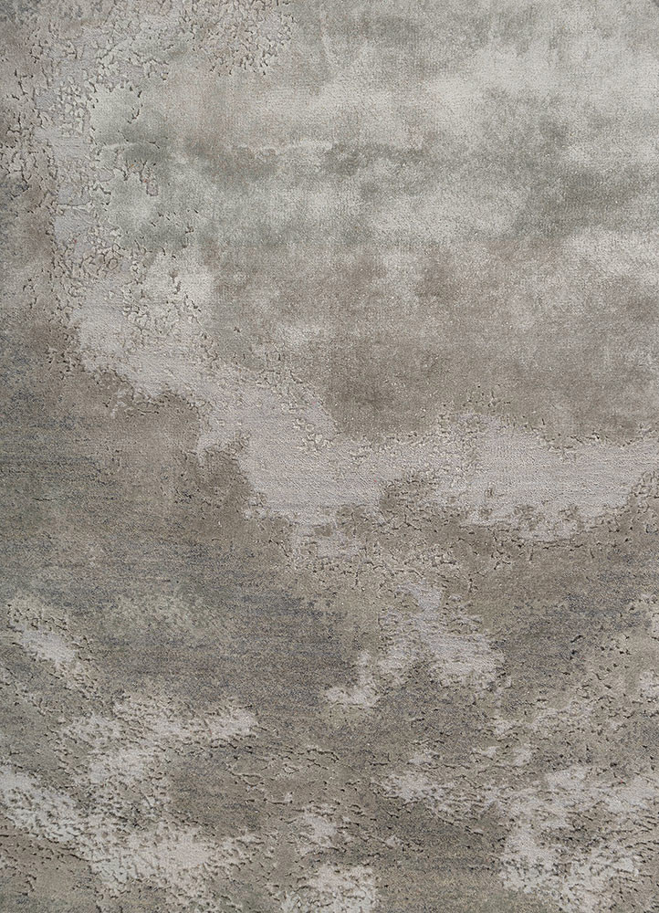 entropy blue wool and bamboo silk hand knotted Rug - CloseUp