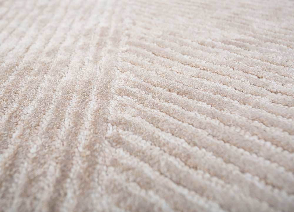 cera ivory viscose hand tufted Rug - CloseUp cera ivory viscose hand tufted Rug - CloseUp