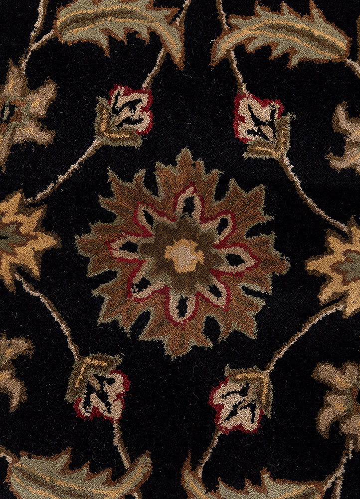 kasbah grey and black wool hand tufted Rug - CloseUp
