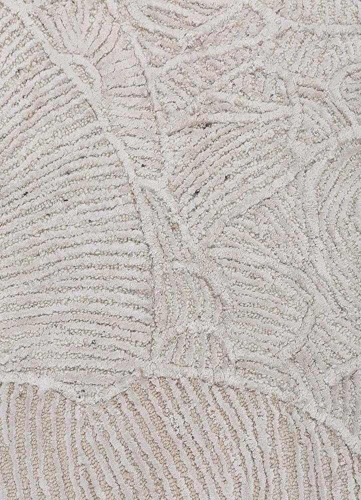 aurelia ivory wool and viscose hand tufted Rug - CloseUp