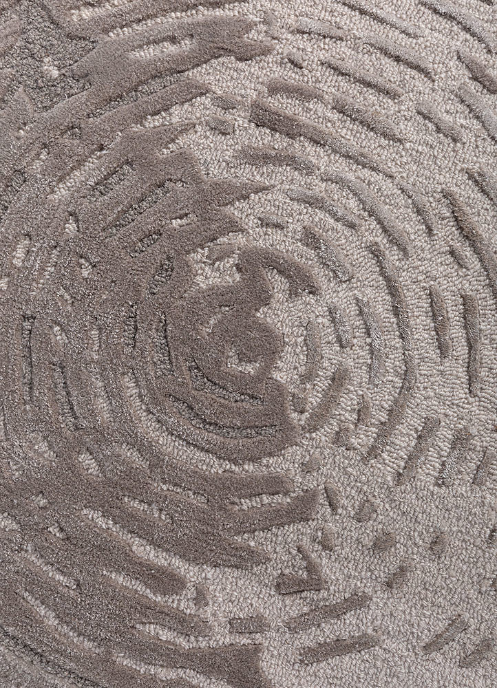 aprezo ivory wool and viscose hand tufted Rug - CloseUp aprezo ivory wool and viscose hand tufted Rug - CloseUp