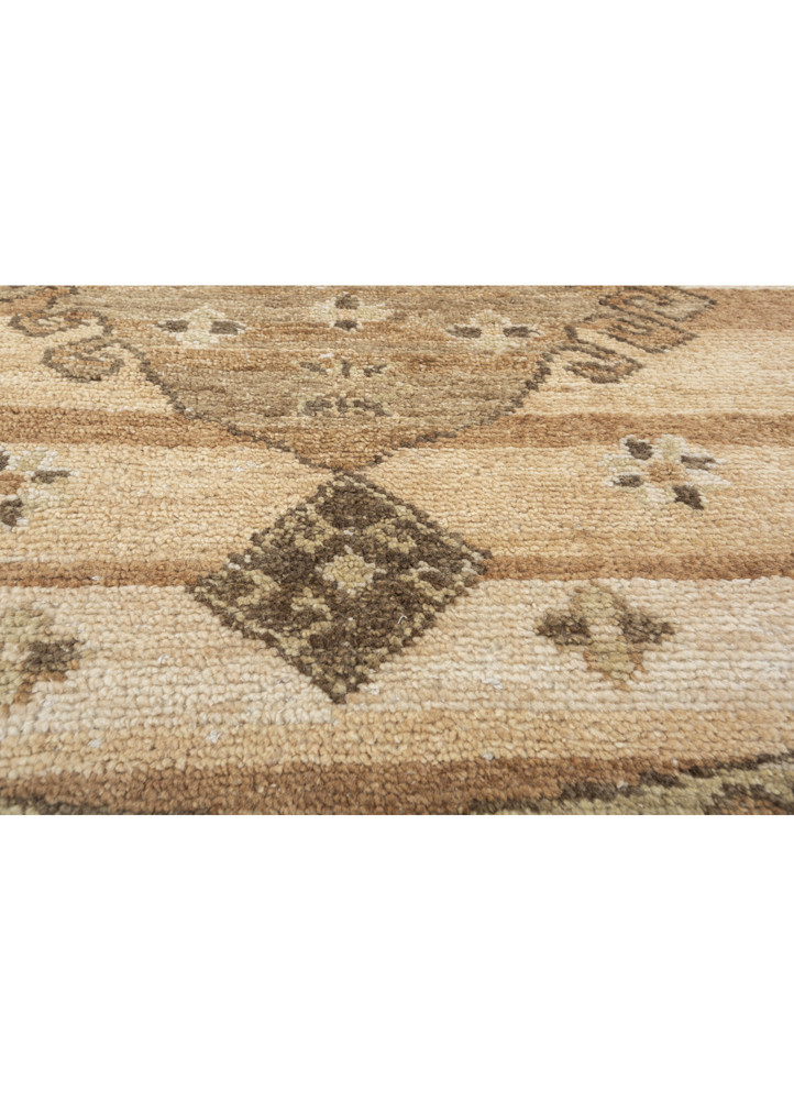 savana red and orange wool hand knotted Rug - CloseUp