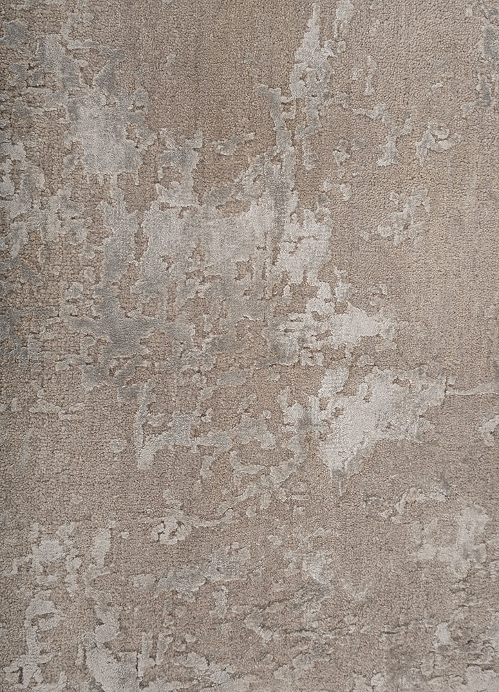 erbe grey and black wool and bamboo silk hand knotted Rug - CloseUp