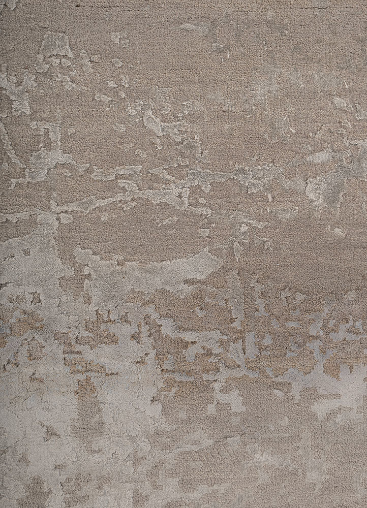chaos theory by kavi grey and black wool and bamboo silk hand knotted Rug - CloseUp